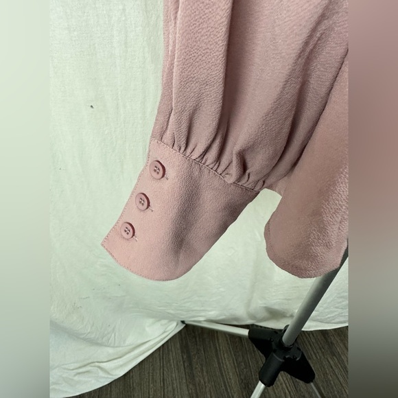 Vici Collection Pink Balloon Sleeve Button-Up Top Size Small (2-4) NWT - Picture 6 of 11